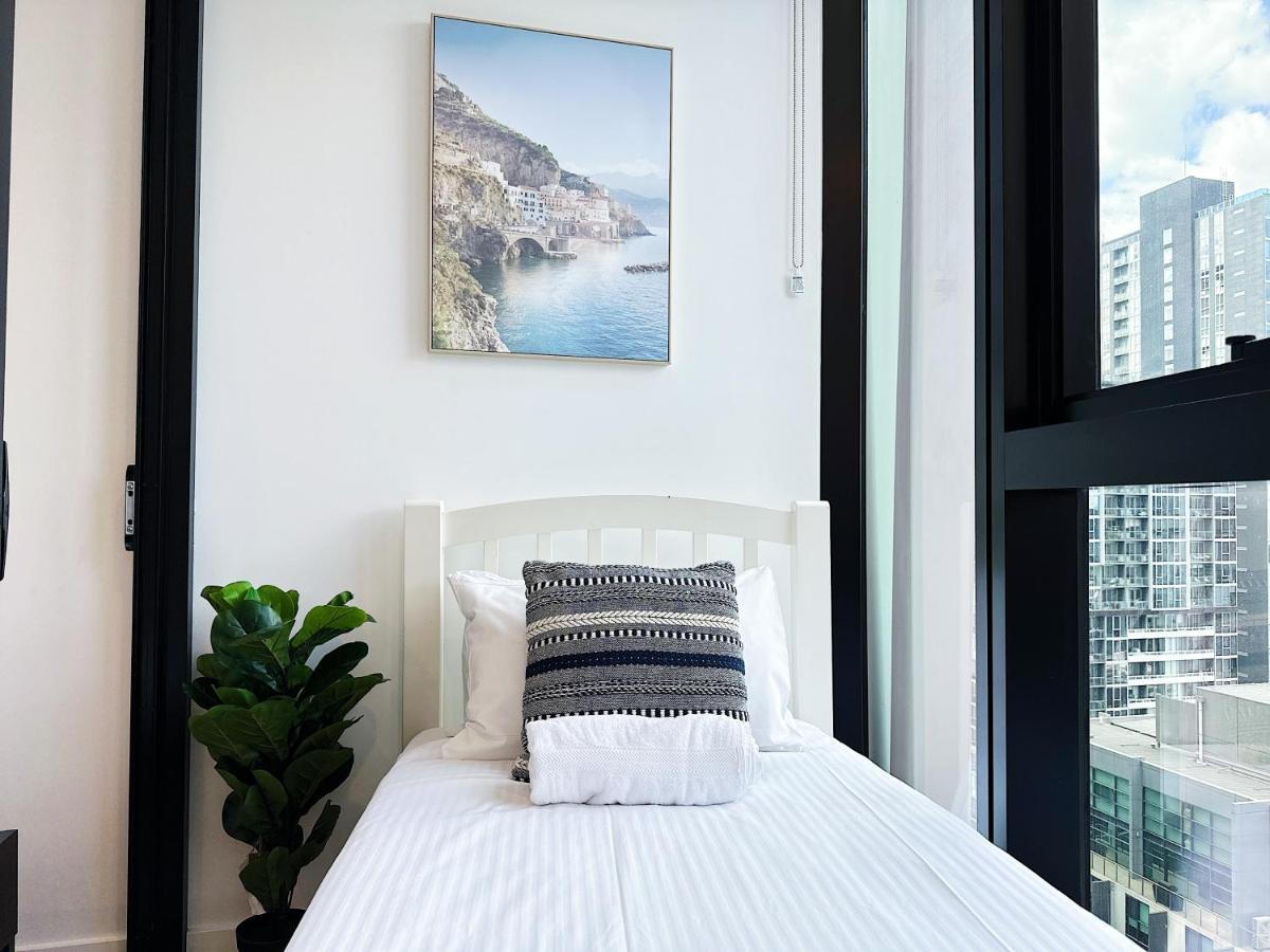 Appartement Beautiful Skyview Cbd Highrise 3Beds With Carpark Available à Ville de Ville de Melbourne Extérieur photo